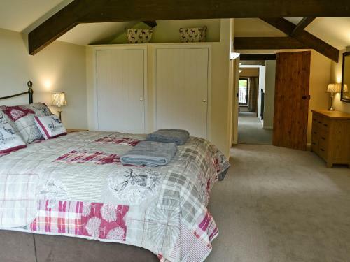 Red Deer Cottage