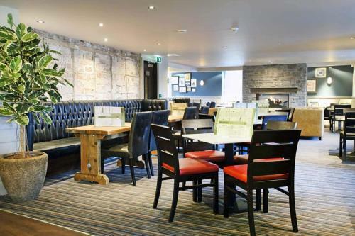 The Angel Hotel Wetherspoon