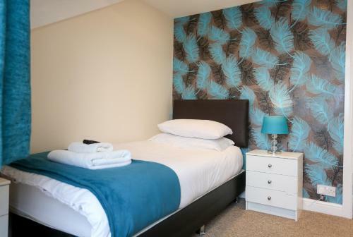 Hostal Riviera Guesthouse