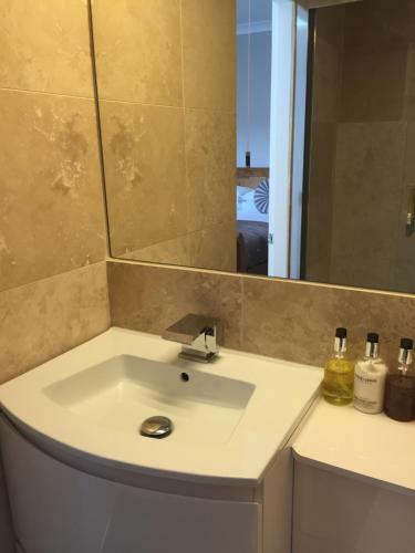 Hostal Sandpiper House