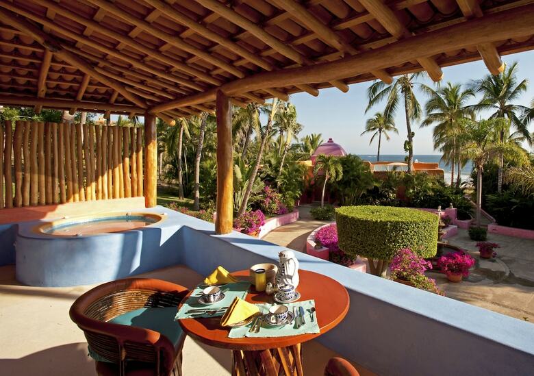Hotel Las Alamandas