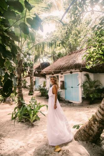 Hotel Playa Mambo Eco Cabanas