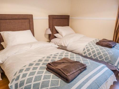5 Distillery Cottages