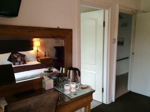 Hostal Invergarry Guest House (adults Only)