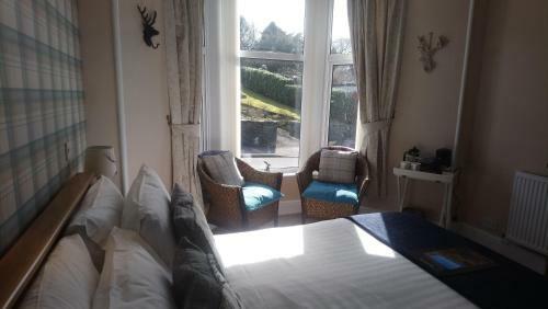 Hostal Invergarry Guest House (adults Only)