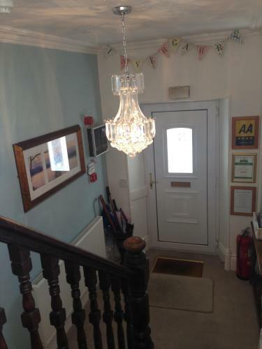 Hostal Invergarry Guest House (adults Only)