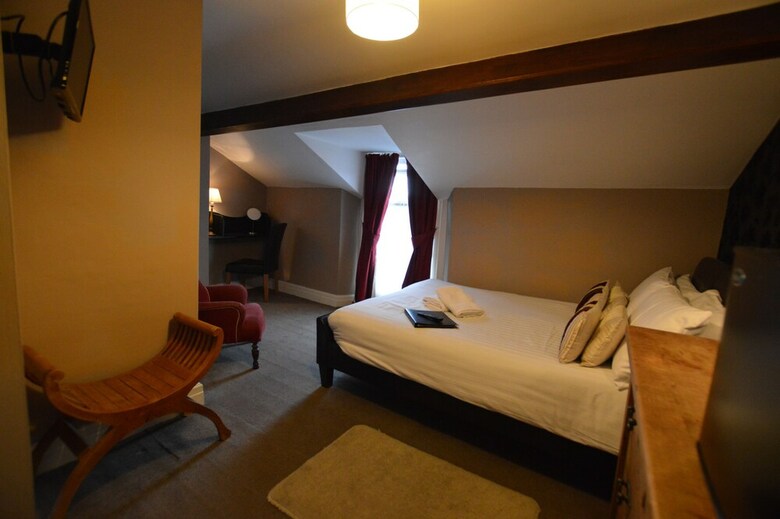 Hostal All Seasons Rest