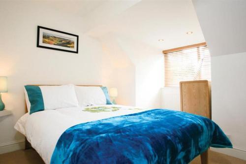 Lakestone Cottage