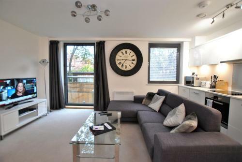 15 Sheet Street Apartment
