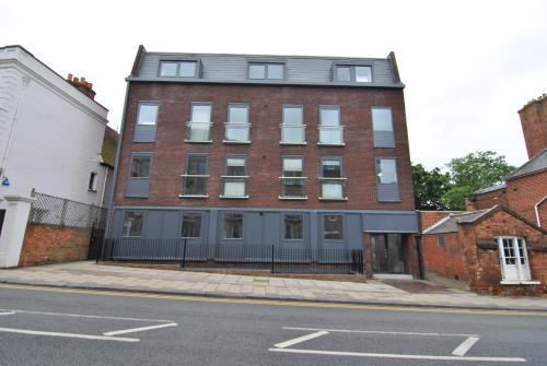 15 Sheet Street Apartment