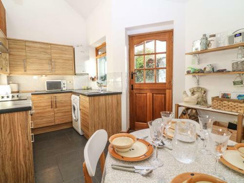 Higher Primrose Cottage, Winkleigh