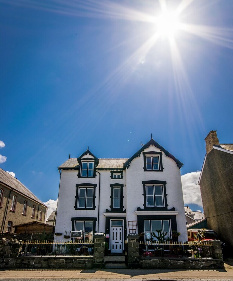 Bed & Breakfast Merton Villa
