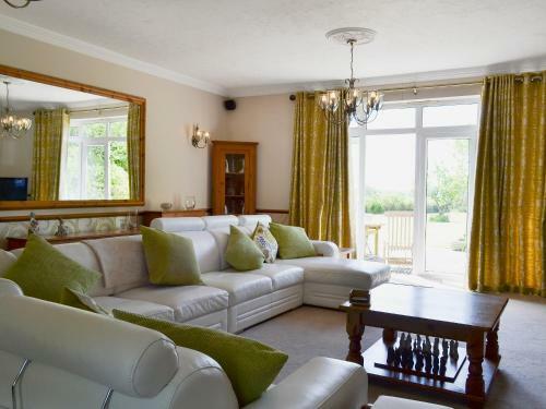 Lower Woodbury House