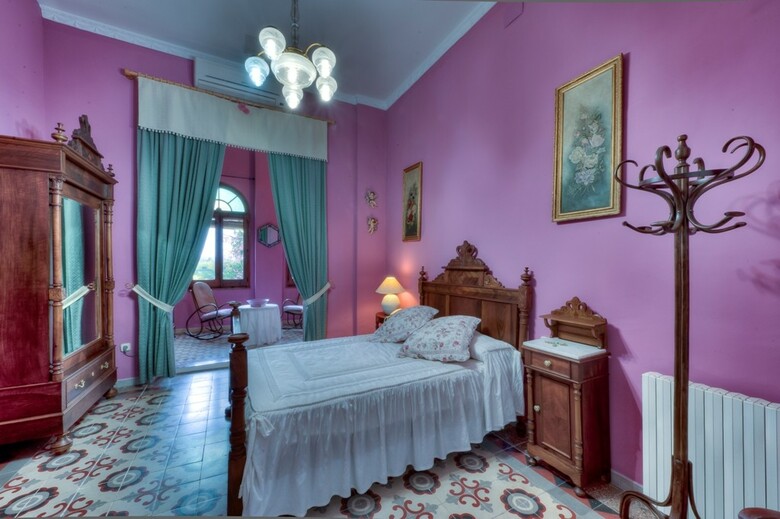 Hotel Casa Ceremines