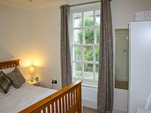 Crown Cottage, Tenby