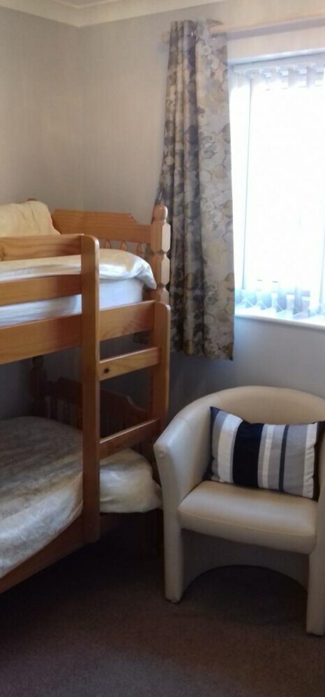 Bed & Breakfast Barclay Court Guest House