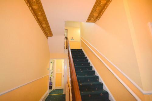 Hostal Tor Dean Guest House