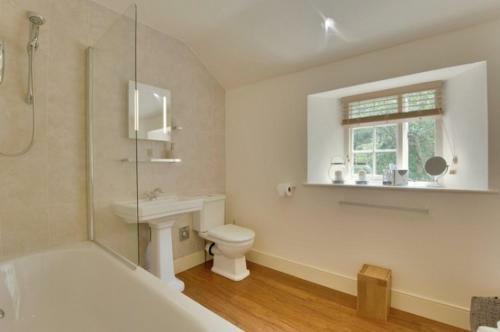 Holly Cottage
