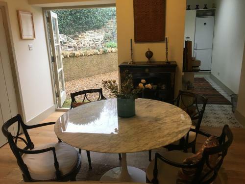 Cotswold Cottage
