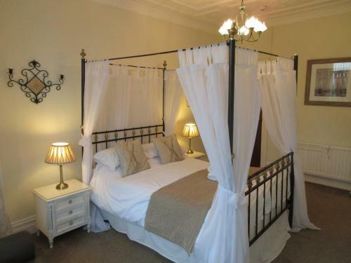 Hostal Mayfield Guesthouse