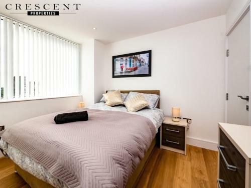 Stunning Slough Apartment