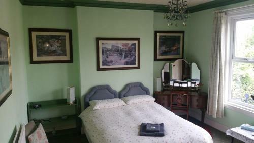 Hostal Ravenhurst Guest House