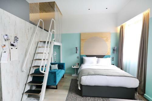 Hotel Room2 Southampton Hometel
