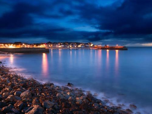 Breakers Point, St Ives