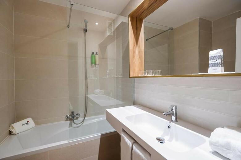 Hotel Intelier Orange