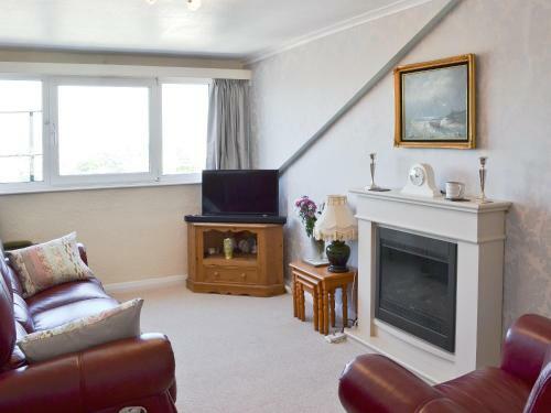 Cranbrook Apartment