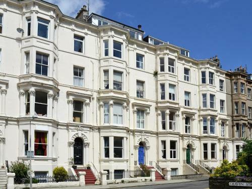 Cranbrook Apartment