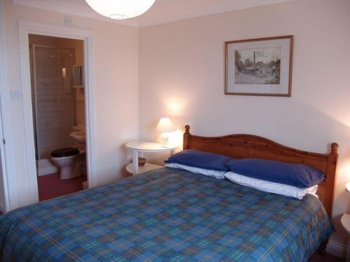 6 Lyme Mews, Seaton