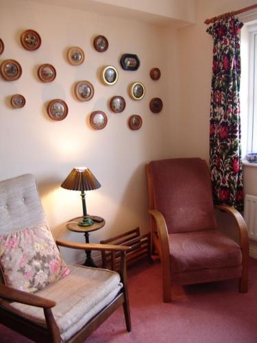 6 Lyme Mews, Seaton