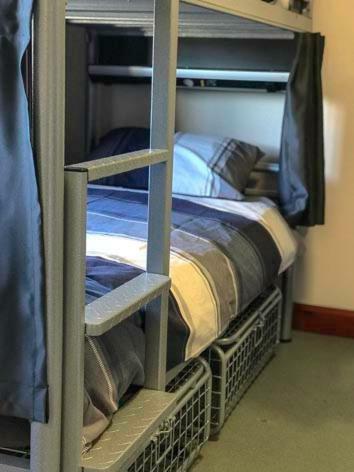 Land's End Hostel, Trevescan