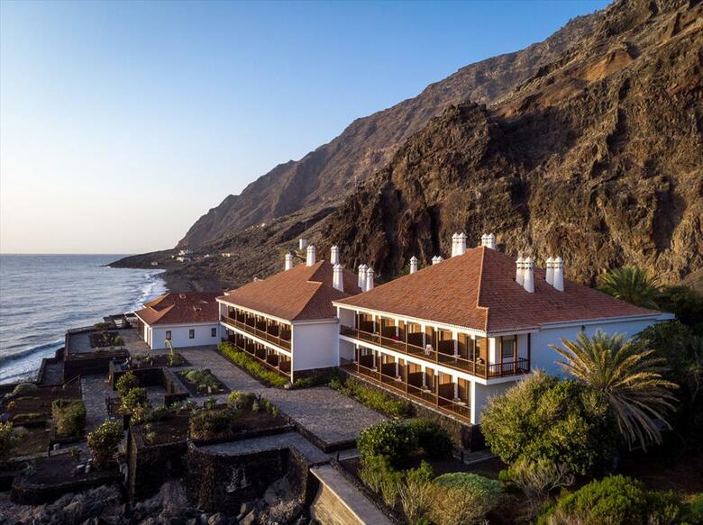 Hotel Parador De El Hierro