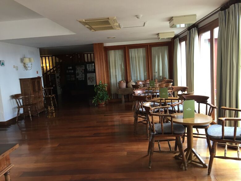 Hotel Parador De El Hierro