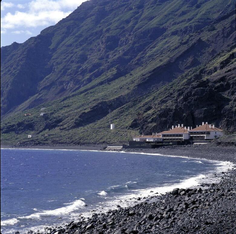 Hotel Parador De El Hierro
