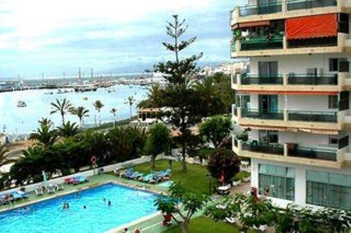 Apartamentos Comodoro