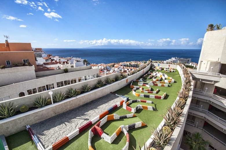 Apartamentos Vigilia Park