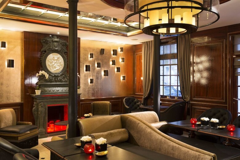 Hotel Le Belmont Champs Elys�es