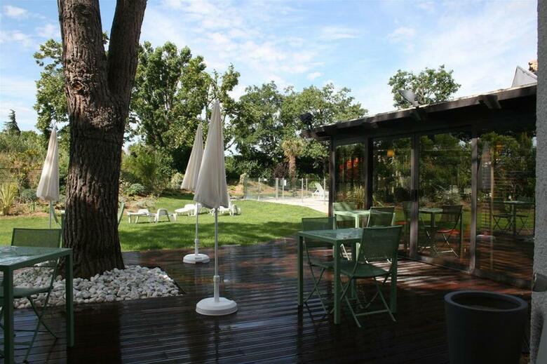 Hotel Ibis Salon De Provence