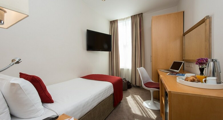 Hotel Park International