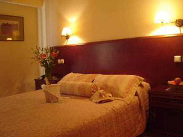 Athens Odeon Hotel