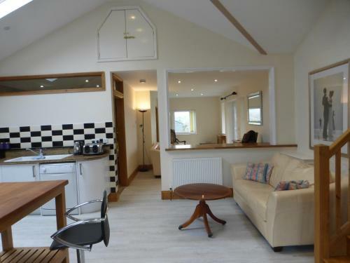 Strand Apartment