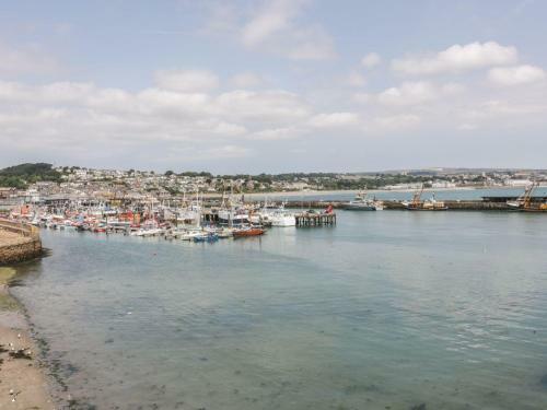 Kay Fin, Penzance