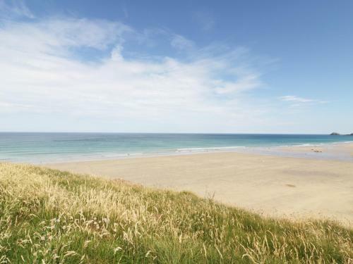 Georges Cove, Perranporth