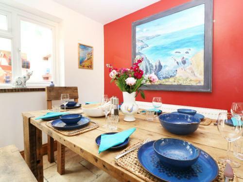 Mellow Cottage, Perranporth