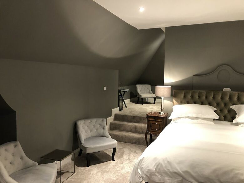 Hostal Woodcroft House