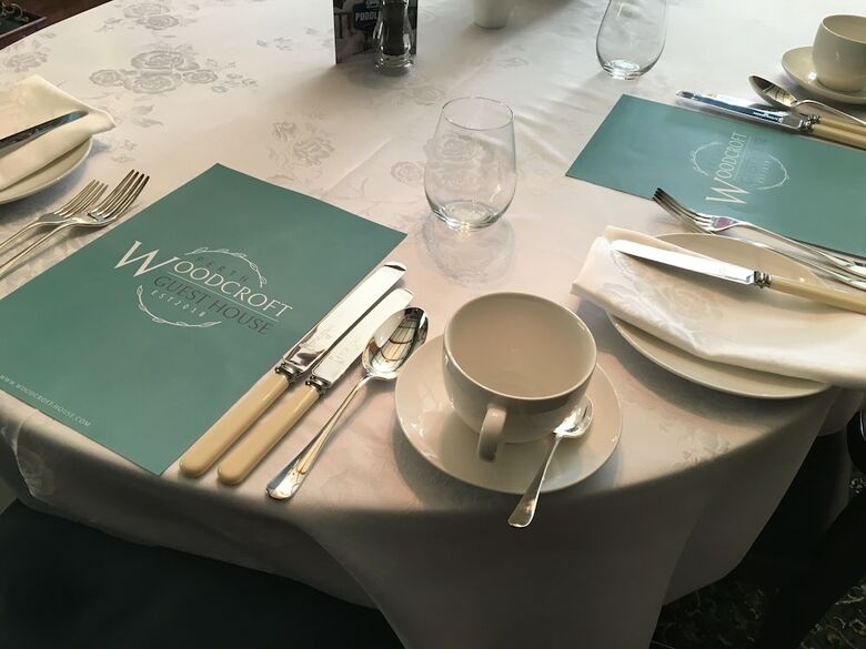 Hostal Woodcroft House
