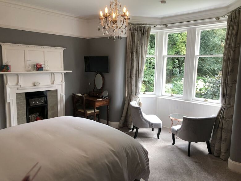 Hostal Woodcroft House